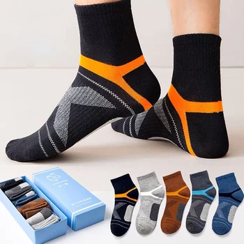 5 Pairs Yüksek Kalite Erkekler Pamuk Çorap Siyah spor çorapları Rahat Çalışma Kış Çorap Erkekler Nefes Erkek Çorap Sokken Boyutu 38-45