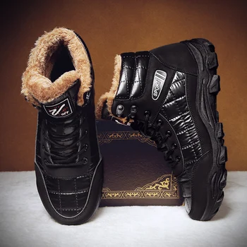 CYYTL erkek ayakkabısı Kış Rahat Erkek Sneakers Sıcak Tutmak Kürk yarım çizmeler Yüksek Üst Deri Su Geçirmez Taktik Ordu Açık Loafer'lar