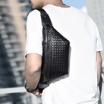 Tasarımcı erkek Bel Çantası Deri fanny paketi Erkekler için Dokuma Kemer Çanta Sling Crossbody Çanta Mini Telefon Kılıfı Göğüs Paketi Siyah