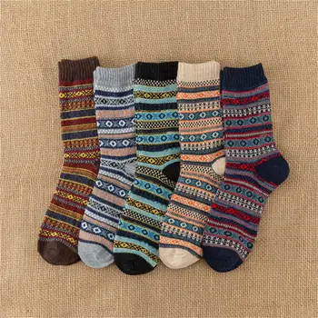 Yüksek Kaliteli Yürüyüş erkek giyim Rahat Rahat Çorap Kış Sıcak Soğuk Hava için Yün Çorap Kalın Örgü Çorap